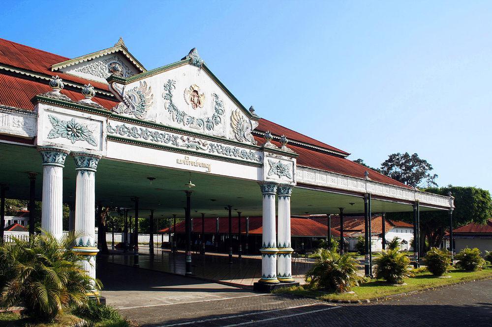 Hotel Fortunagrande Malioboro Yogyakarta Eksteriør billede